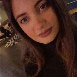 Meet your Posher, Shivani